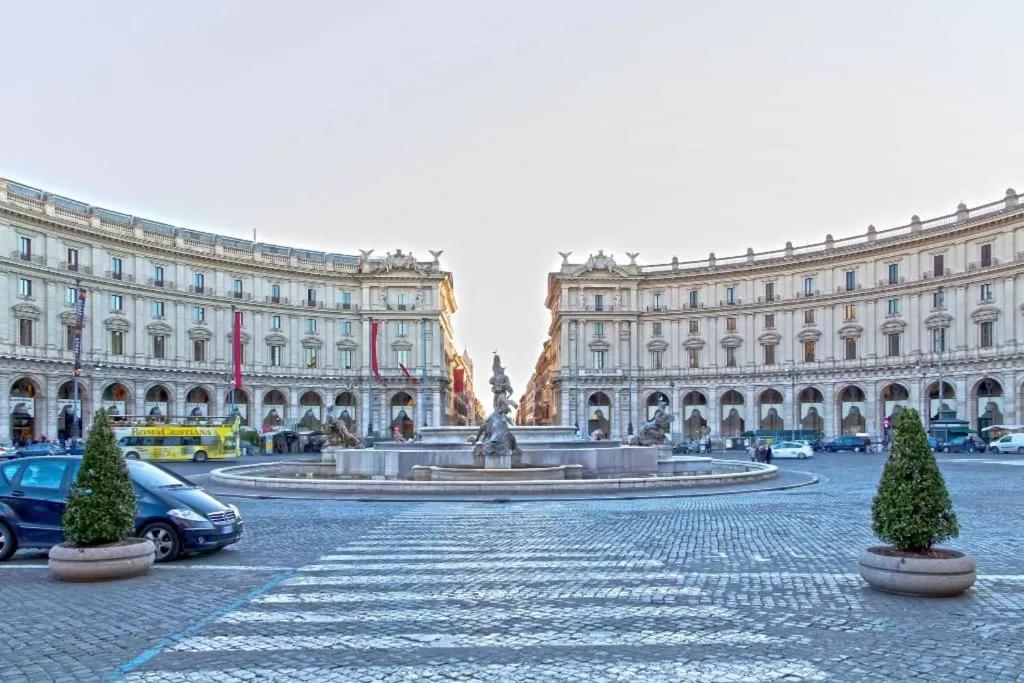 44 Appartamento Nel Centro Di Roma Via Nazionale Exteriér fotografie
